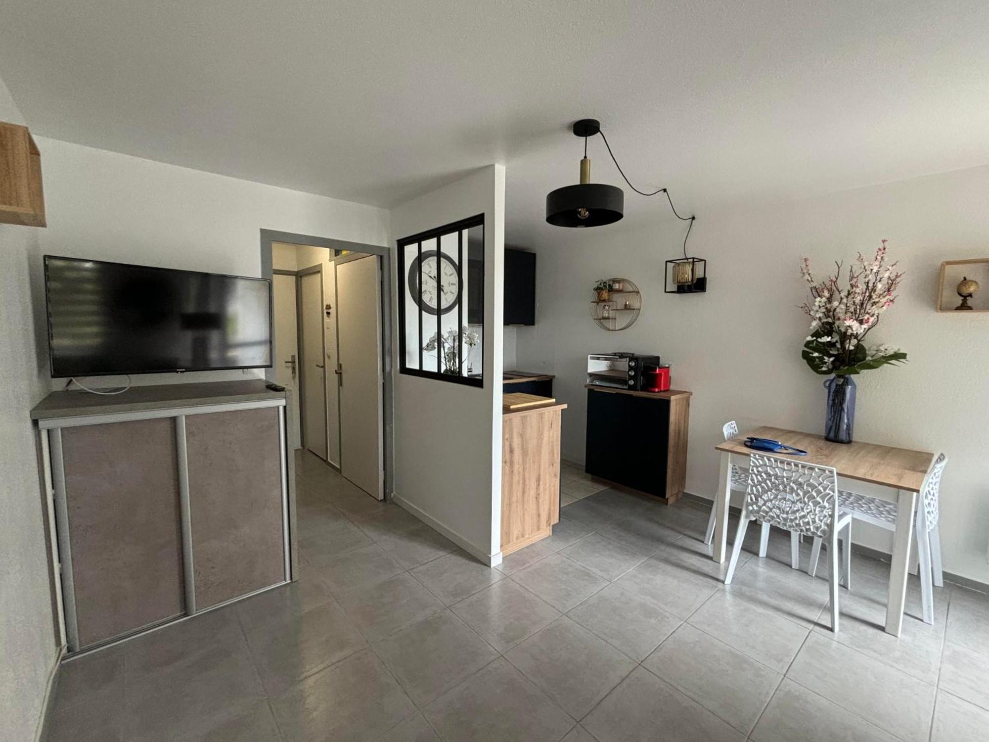 קיברון Appartement Studio 4 Personnes Dans Residence Avec Piscine מראה חיצוני תמונה